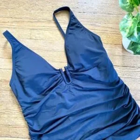NWT Bleu Rod Beattie U-Notch Black Tankini Swim Top Size 8 - Picture 2 of 9